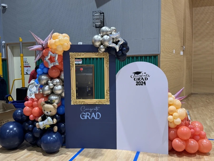 School Entrance Ceremony Balloon and Giant Flower Decor