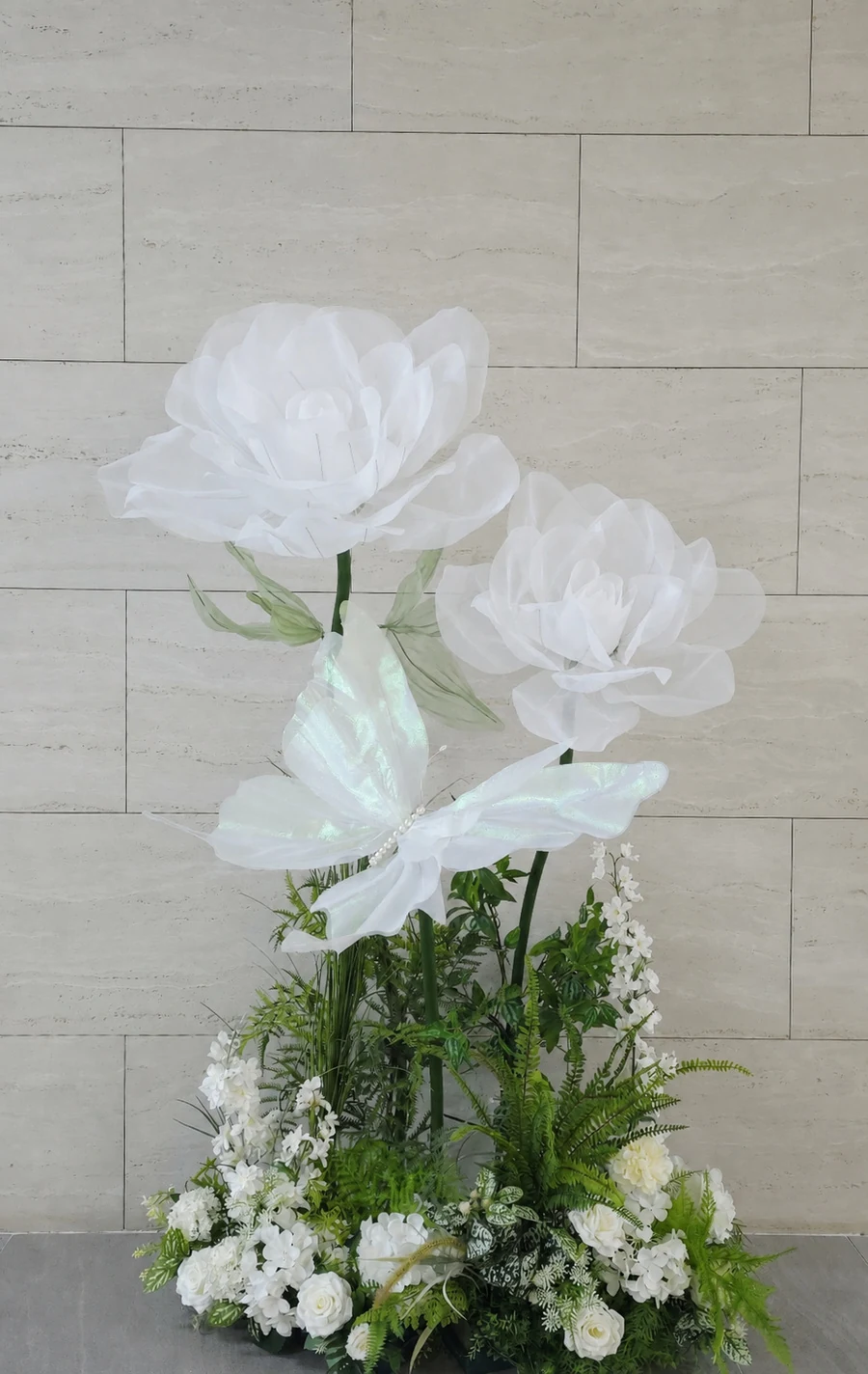Silk Rose and Butterfly Giant Flower Styling