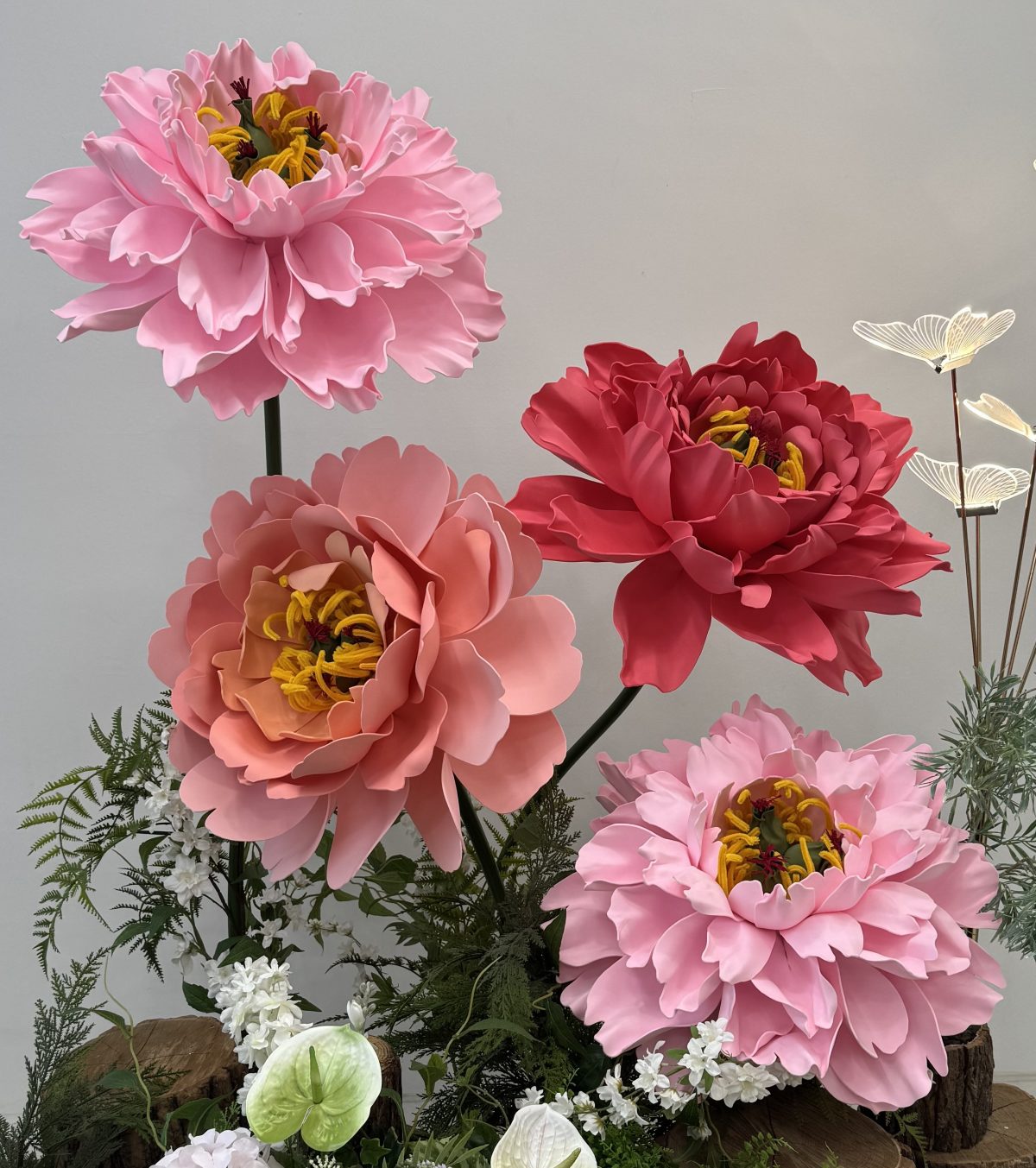 Student giant flower project completed in a professional class